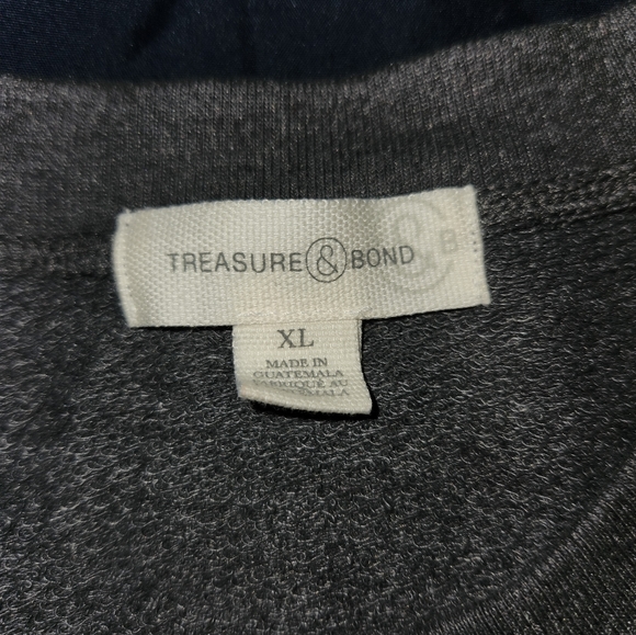 plus size sweater - Picture 2 of 3